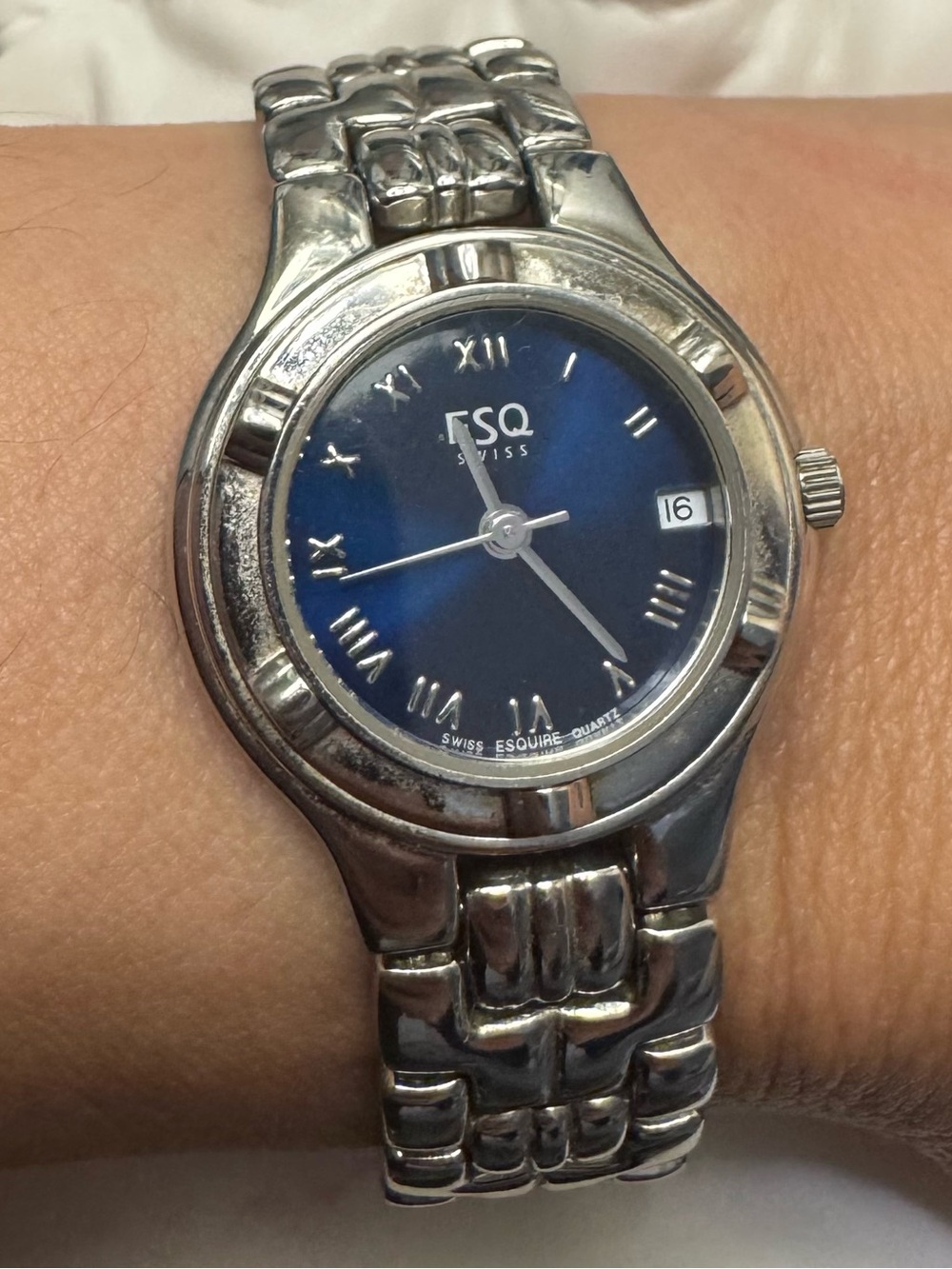 Vintage ESQ by Movado 100622 Swiss Blue Dial Stainless Steel Watch